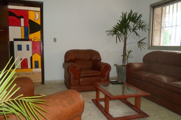 Hotel Covadonga (Nanawa)
